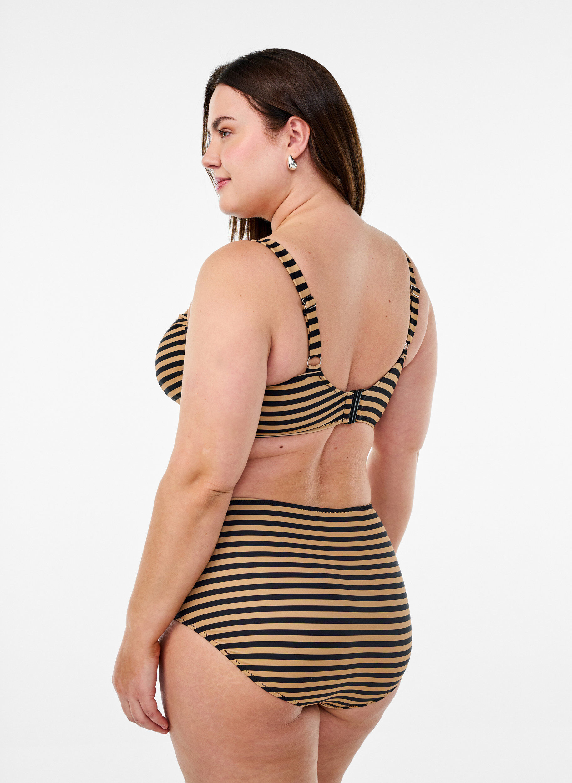 Zizzi Bikini bh med b&oslash;jle og m&oslash;nster, Brun, Model image number 2