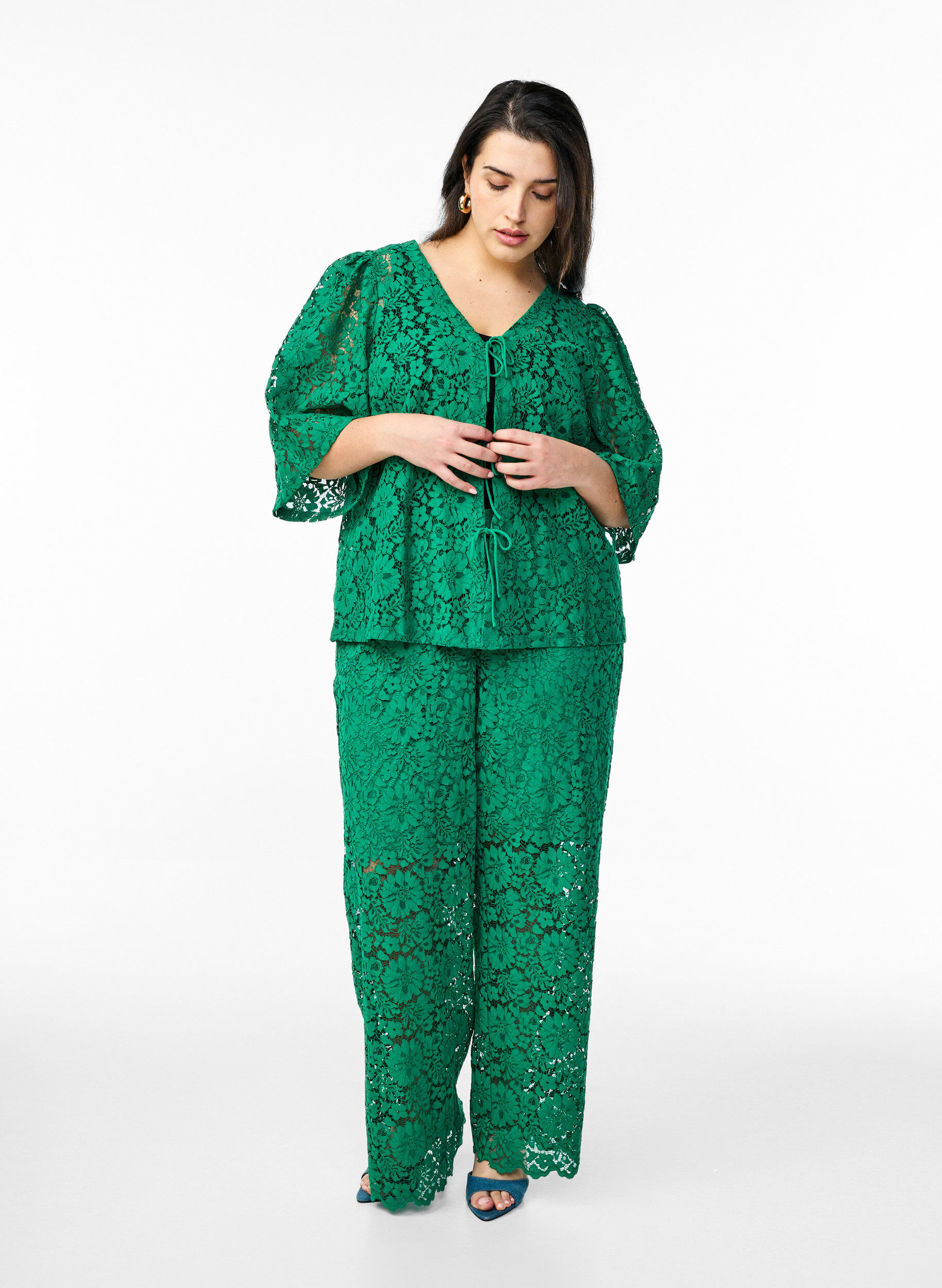 Zizzi Blondebluse med 3/4 &aelig;rmer og sl&oslash;jfer foran, Gr&oslash;n, Model image number 1