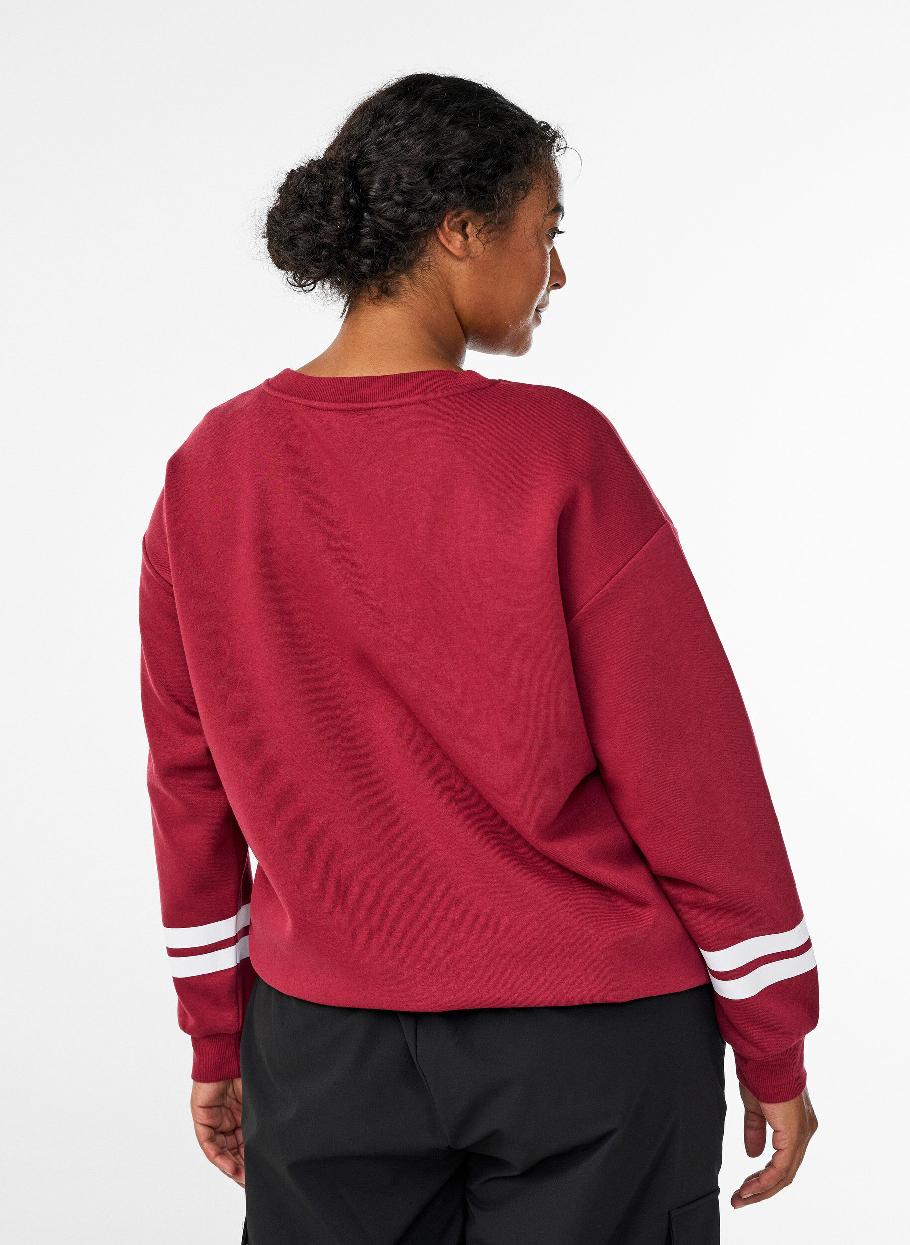 Zizzi Sweatshirt med statement-detalje, R&oslash;d, Model image number 2