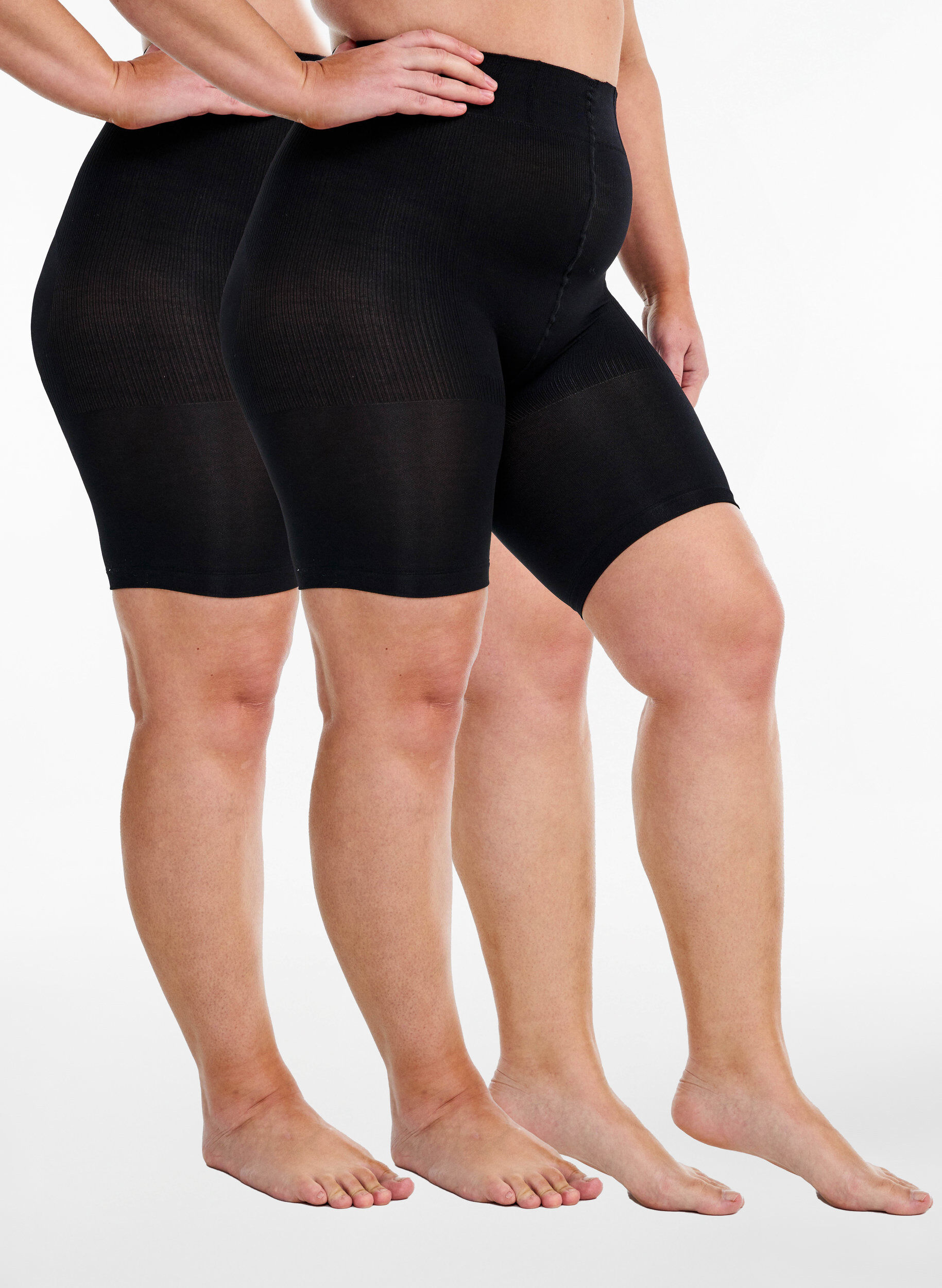 2-pak push-up shorts i 60 denier med shape-effekt
