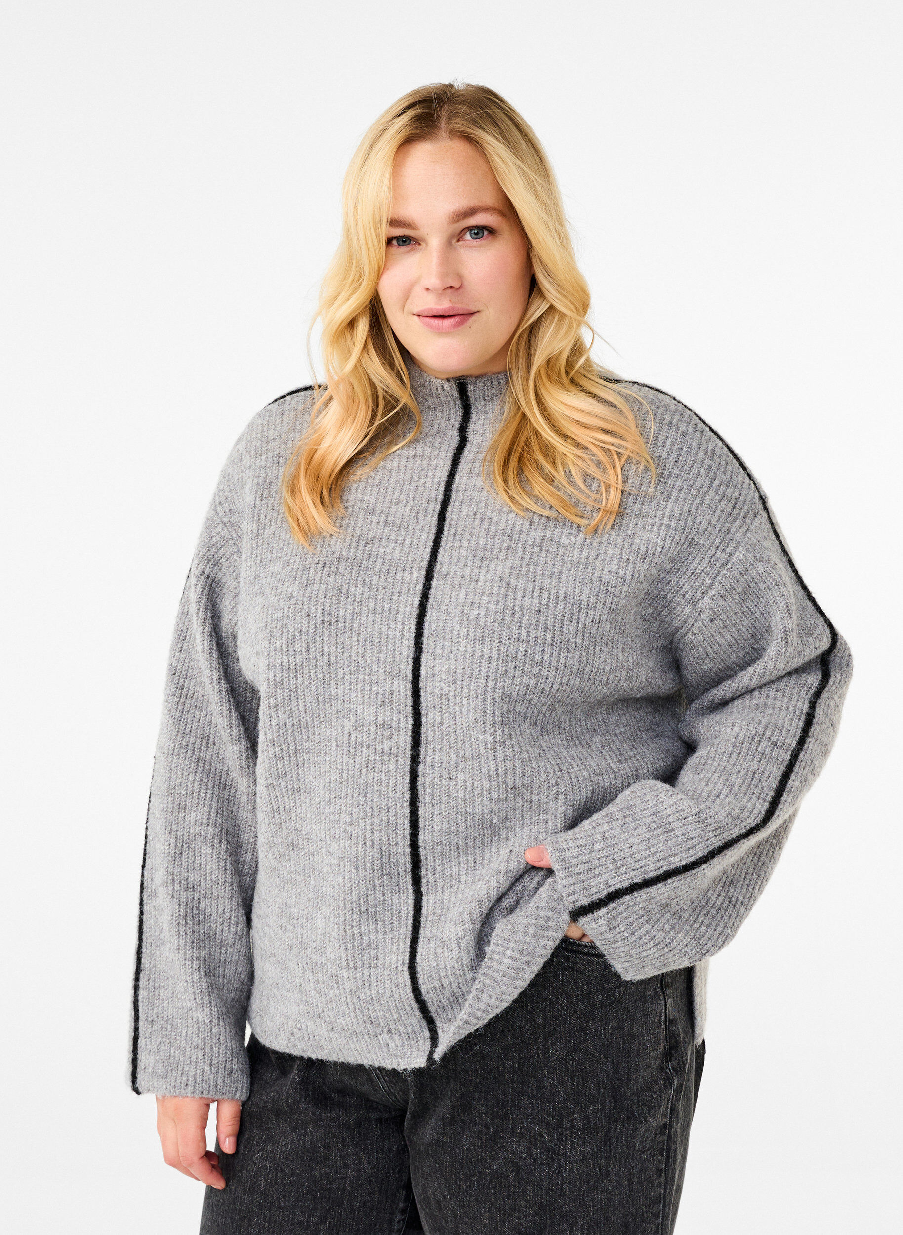 Zizzi Strikbluse med uld og kontrast striber, Medium Grey Melange, Model image number 0
