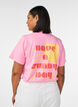 T-shirt i &oslash;kologisk bomuld med tekstmotiv, Lyser&oslash;d, Model image number 2