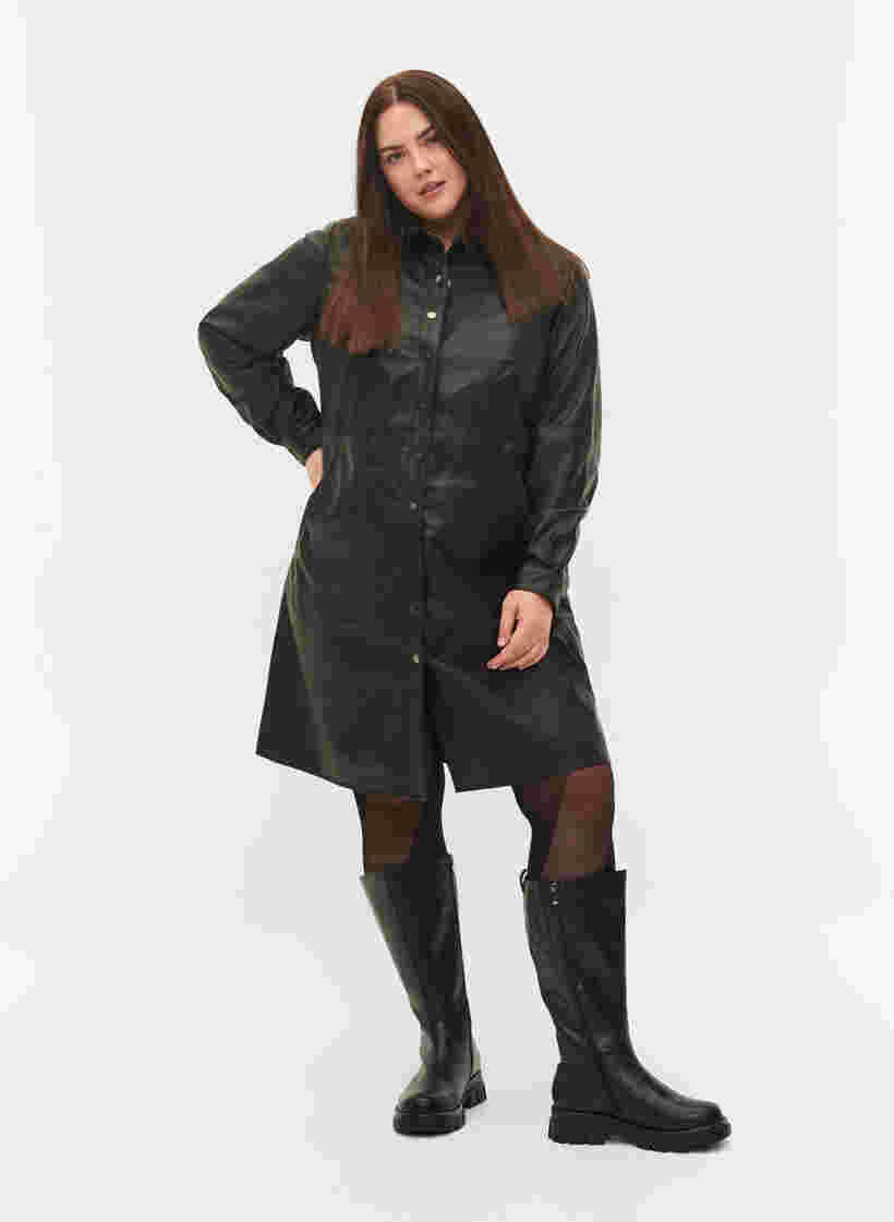 Læderkjole med lange ærmer og knaplukning, Black, Model
