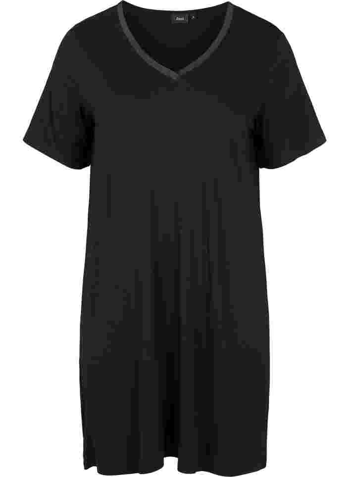 Kortærmet natkjole i viskose, Black, Packshot image number 0