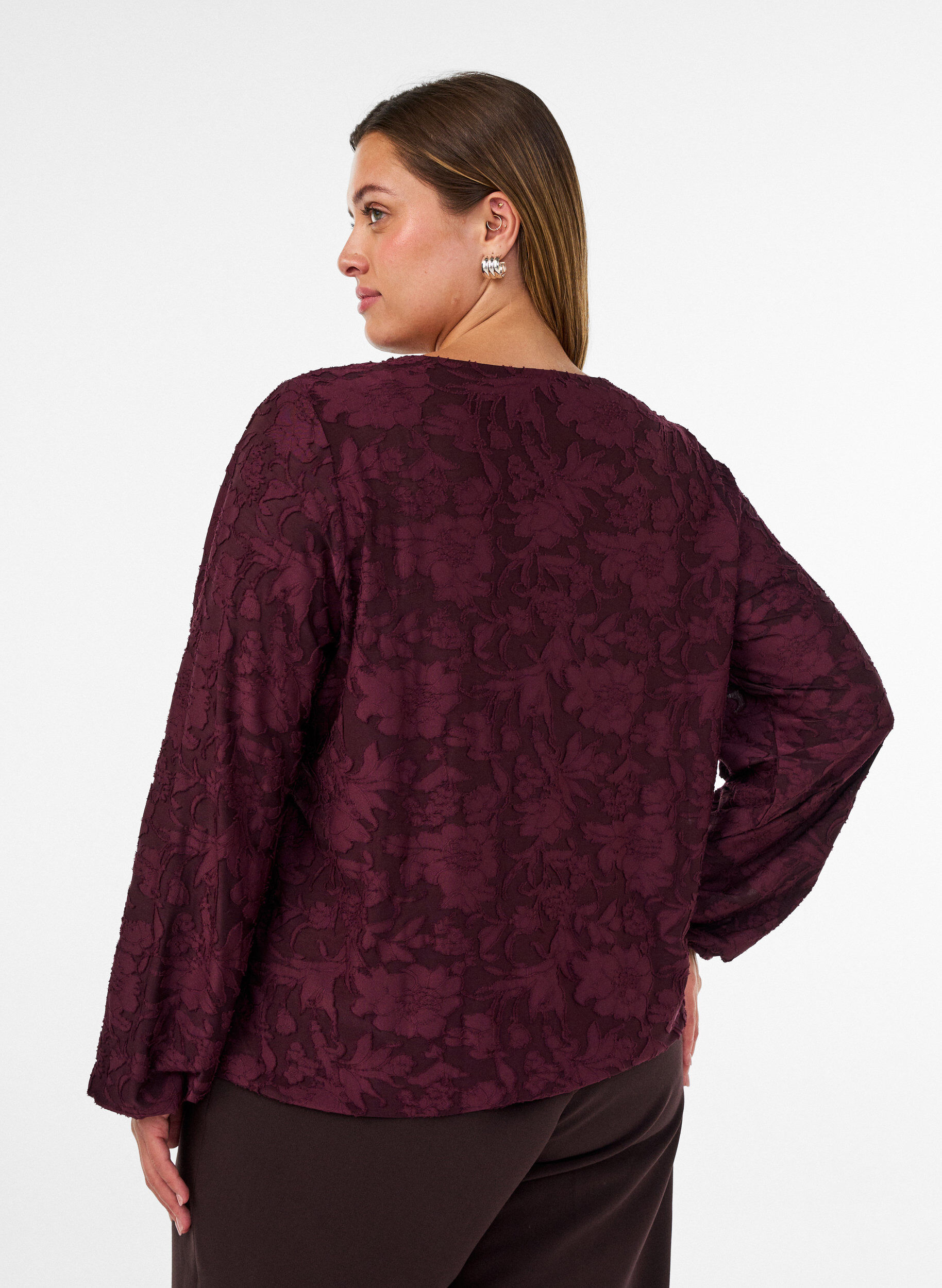 ZizziTransparent bluse med blomsterstruktur og lange &aelig;rmer, R&oslash;d, Model image number 2