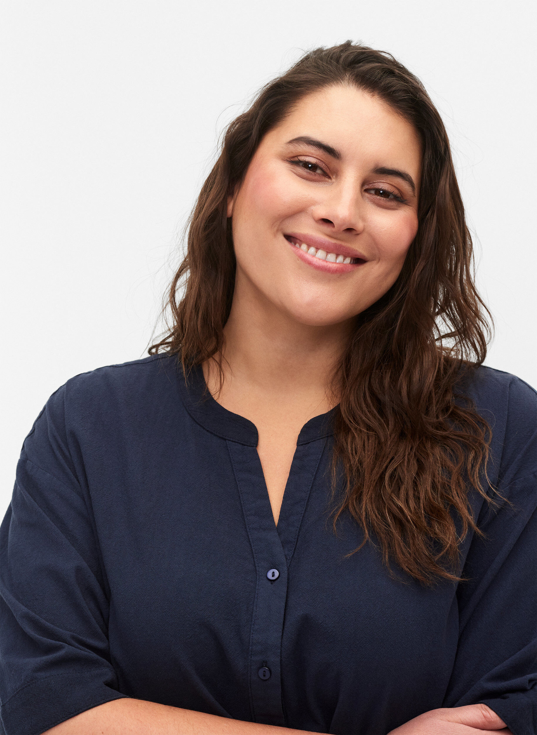 Zizzi FLASH - Kort&aelig;rmet midikjole i bomuld, Navy Blazer, Model image number 2