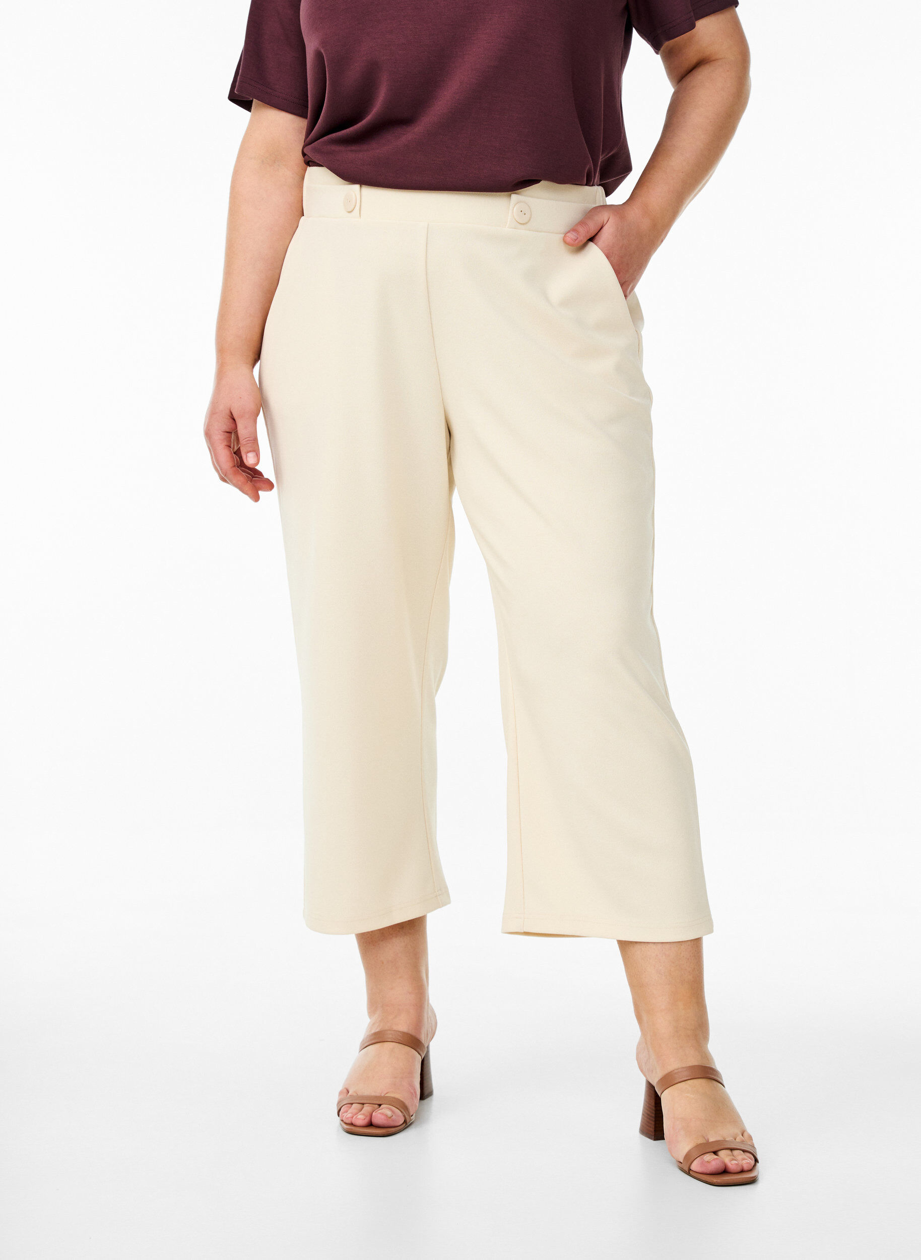Zizzi7/8 bukser med l&oslash;s pasform, Beige, Model image number 2