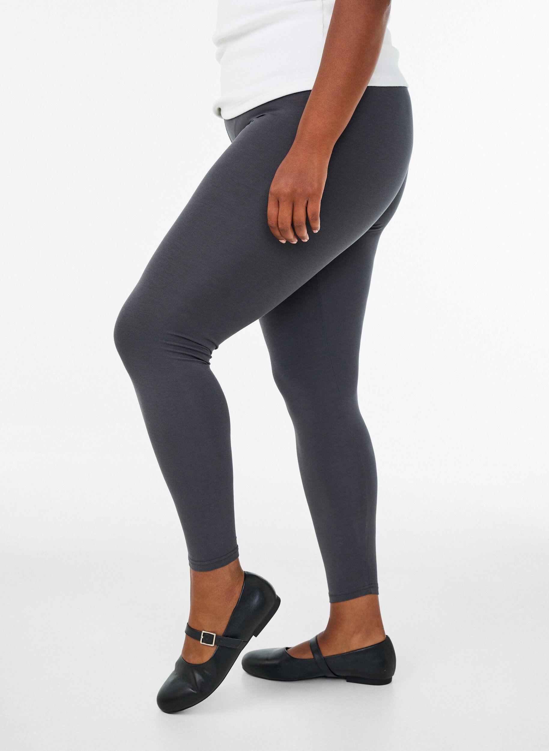 ZizziBasis leggings i viskose, Gr&aring;, Model image number 0