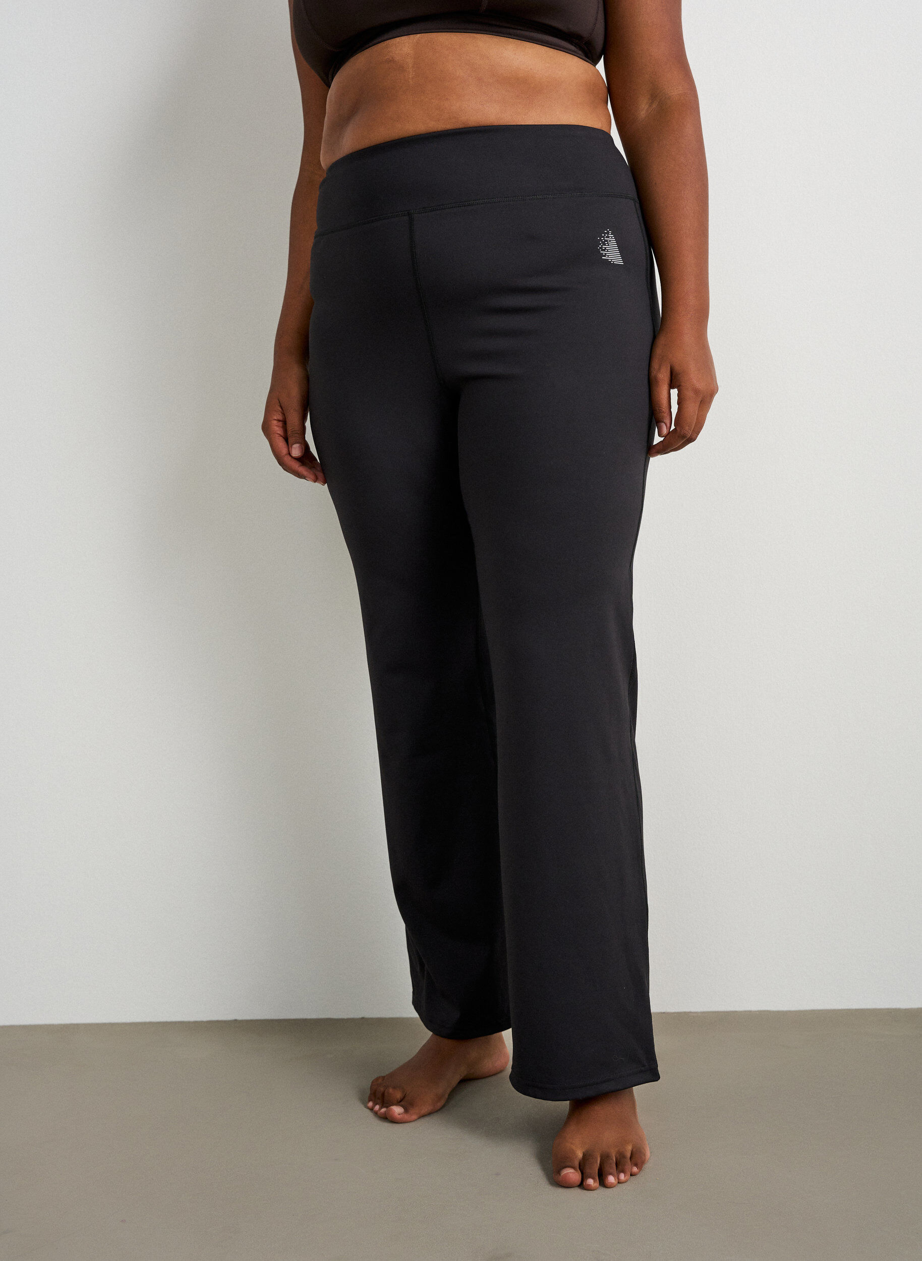 ZizziBootcut tr&aelig;ningstights med h&oslash;j talje, Sort, Model image number 2
