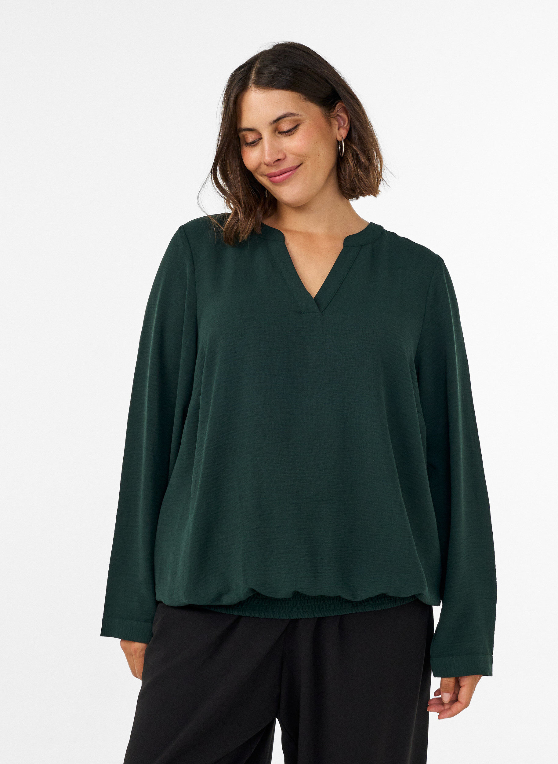 ZizziBluse med ballonform og V-udsk&aelig;ring, Gr&oslash;n, Model image number 0