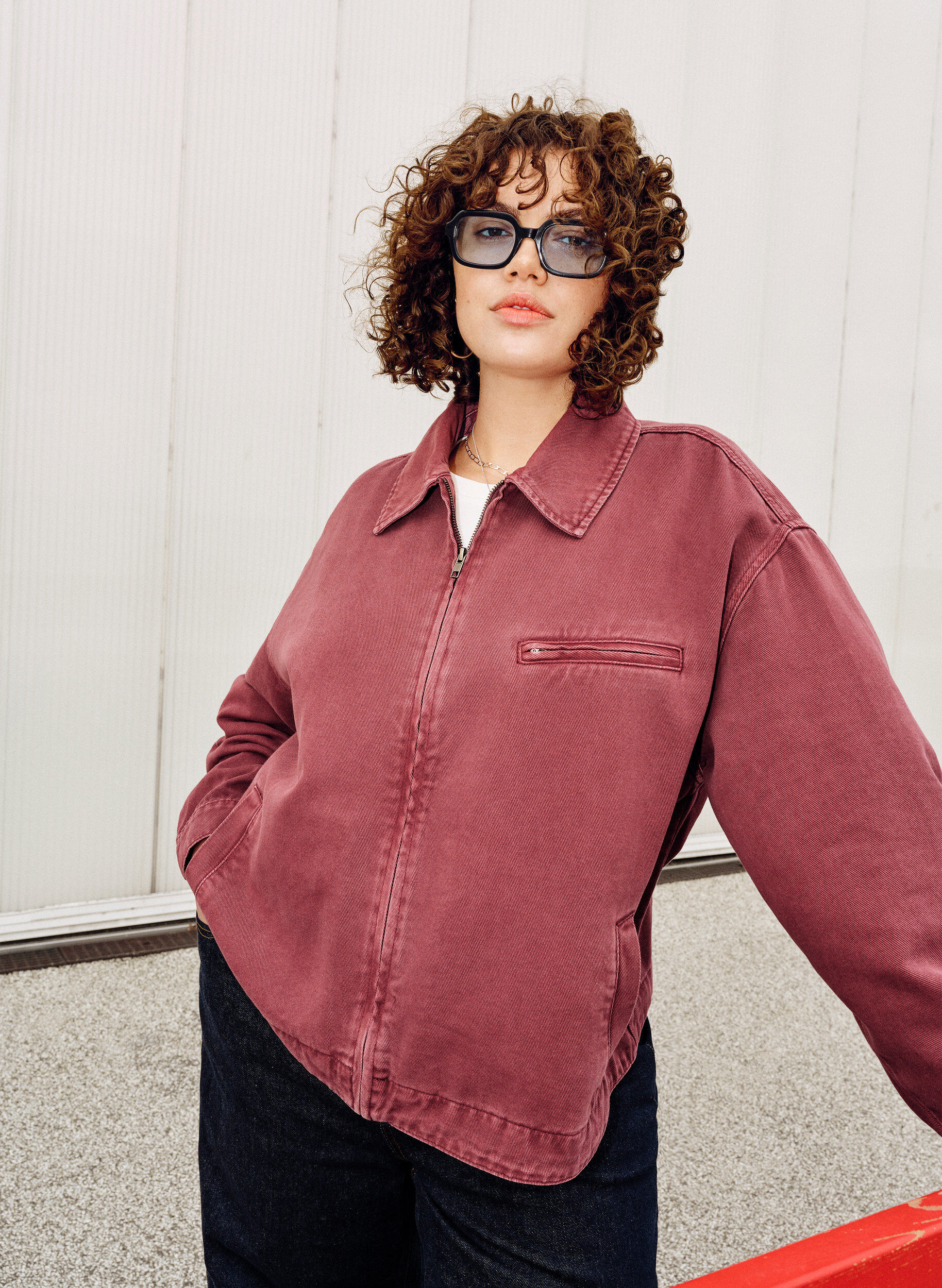 Zizzi Farvet denimjakke med lynl&aring;slukning, Lyser&oslash;d, Image image number 0