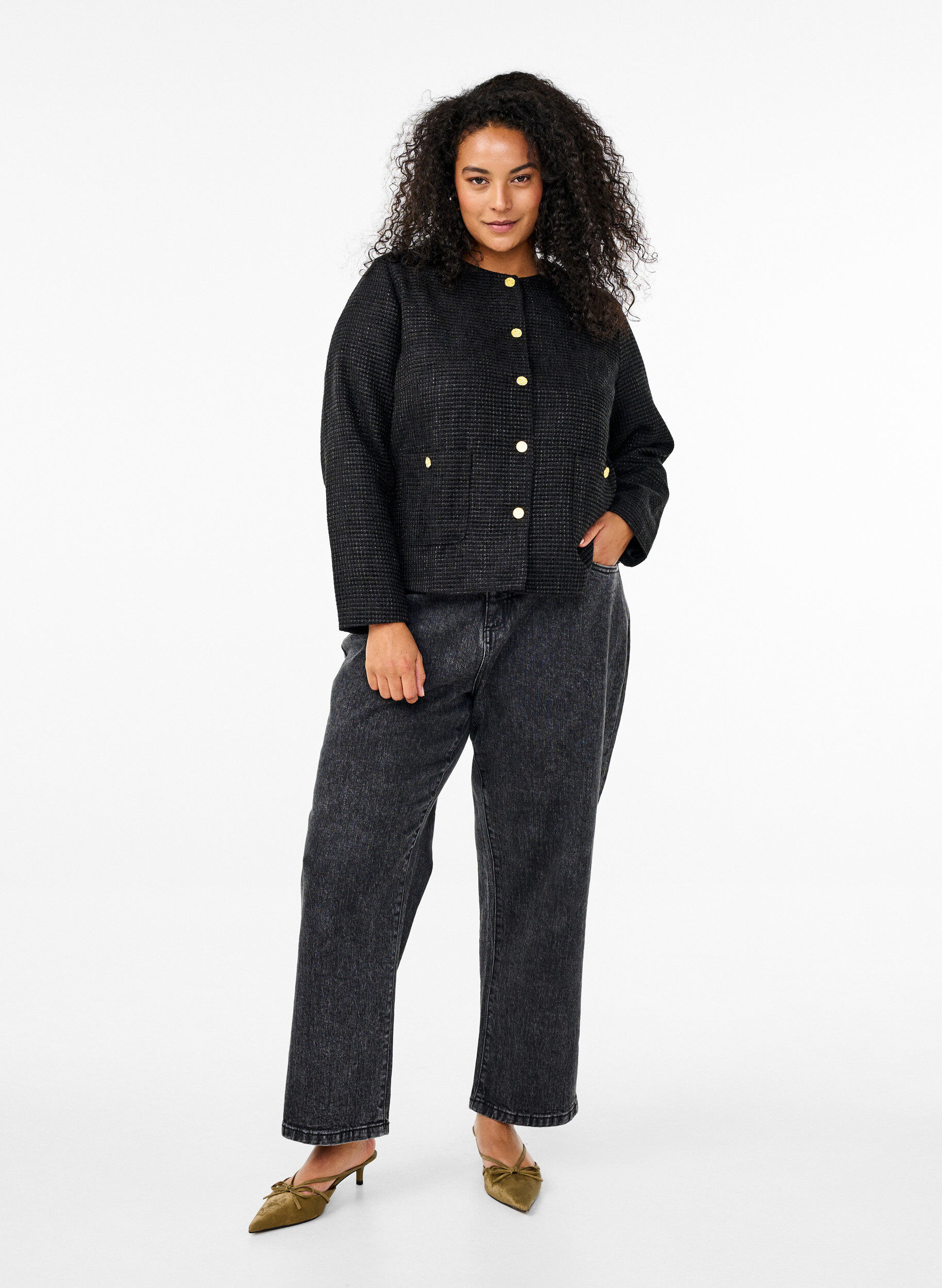 Zizzi Boucle jakke med lommer og dekorative knapper, Black, Model image number 2