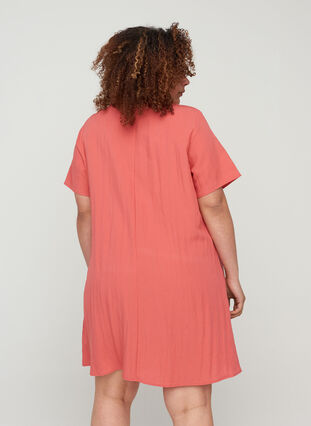 Kortærmet viskose kjole med lommer, Faded Rose, Model image number 1