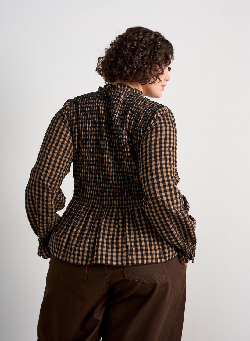 Ternet bluse med smock og peplum, Brun, Model image number 2
