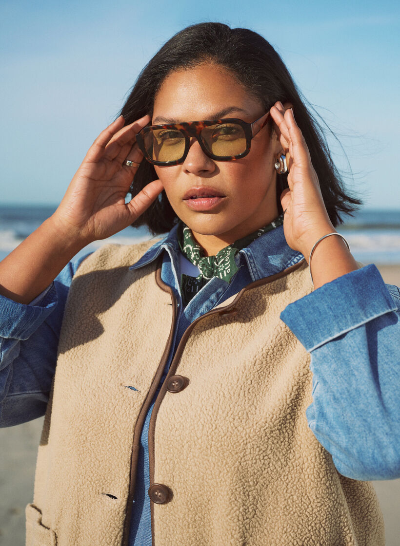 Vest i teddyfleece med kontrastkanter, Beige, Image image number 0