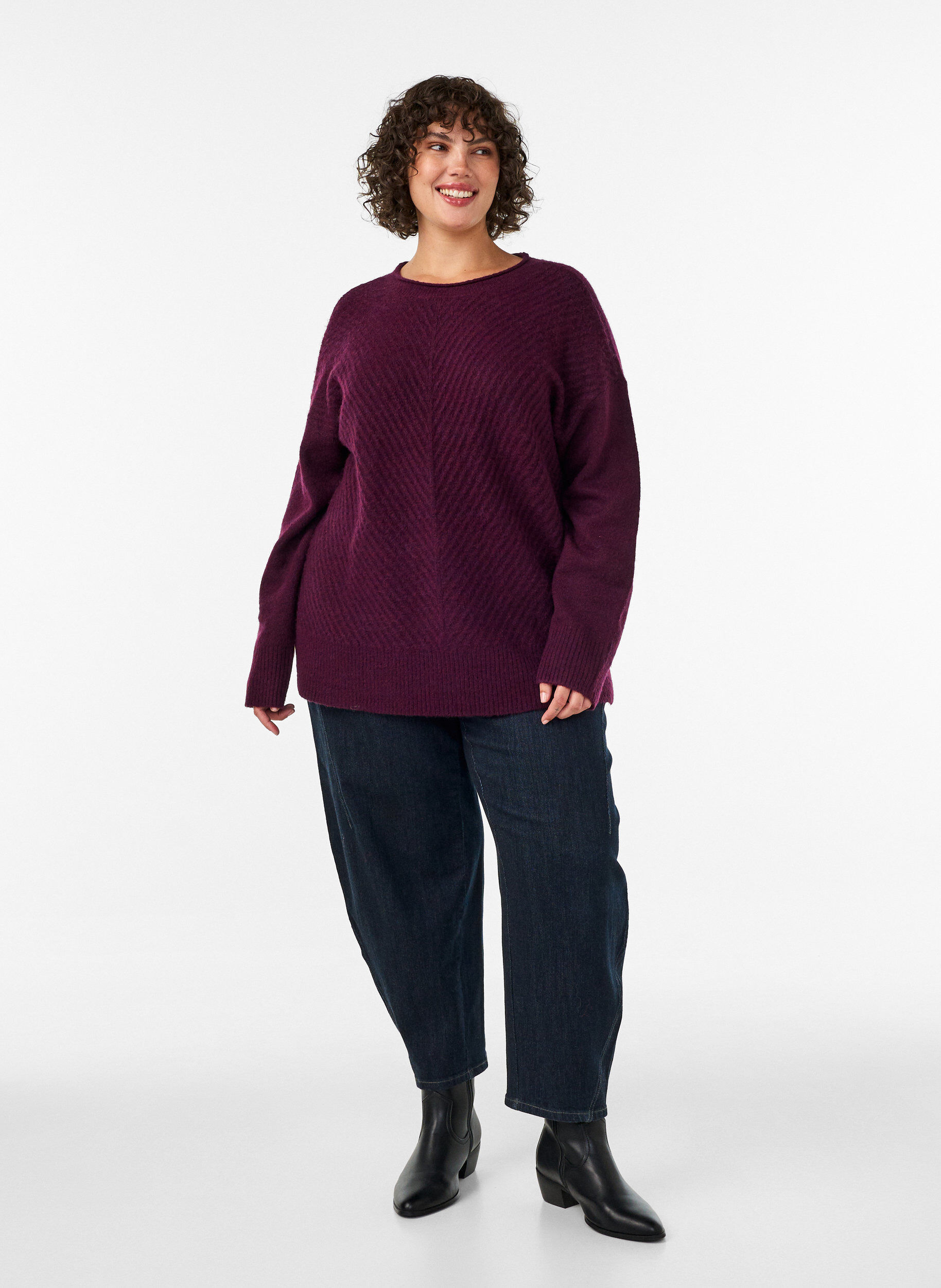 ZizziStrikbluse med V-formet ribm&oslash;nster og slidser, R&oslash;d, Model image number 1