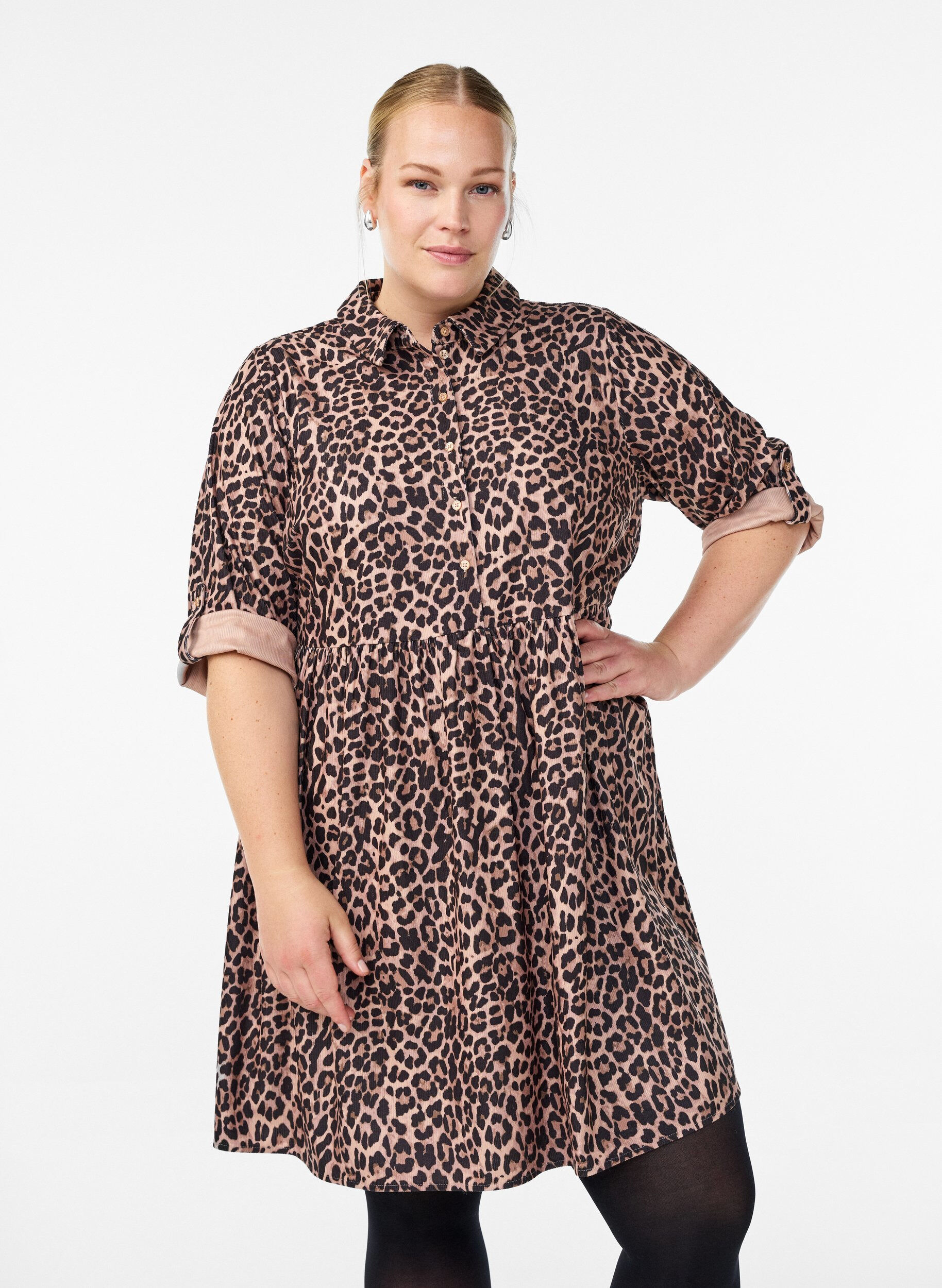 Fl&oslash;jlskjole med leopardprint, Brun, Model