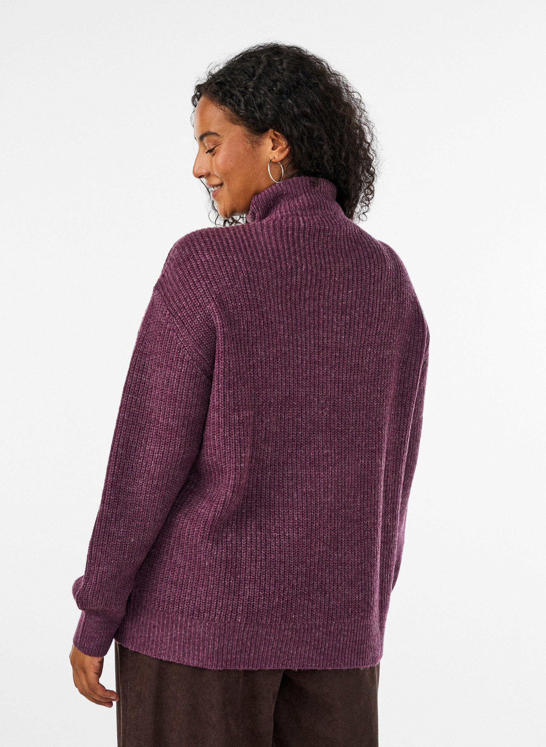 ZizziStriktr&oslash;je med h&oslash;j hals og lynl&aring;s, Lilla, Model image number 2