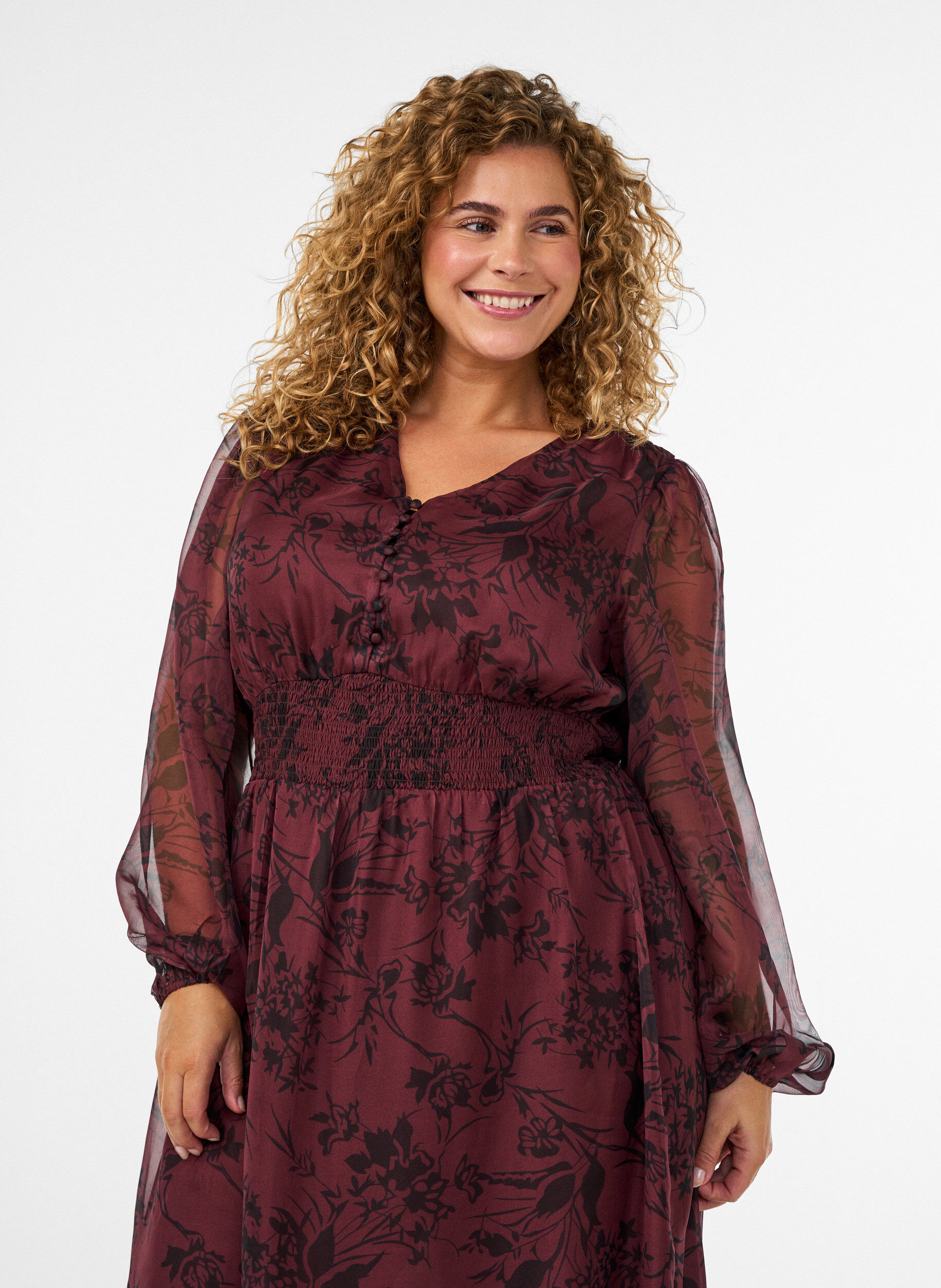 ZizziMaxikjole med blomsterprint og smock, M&oslash;rk Bordeaux, Model image number 2