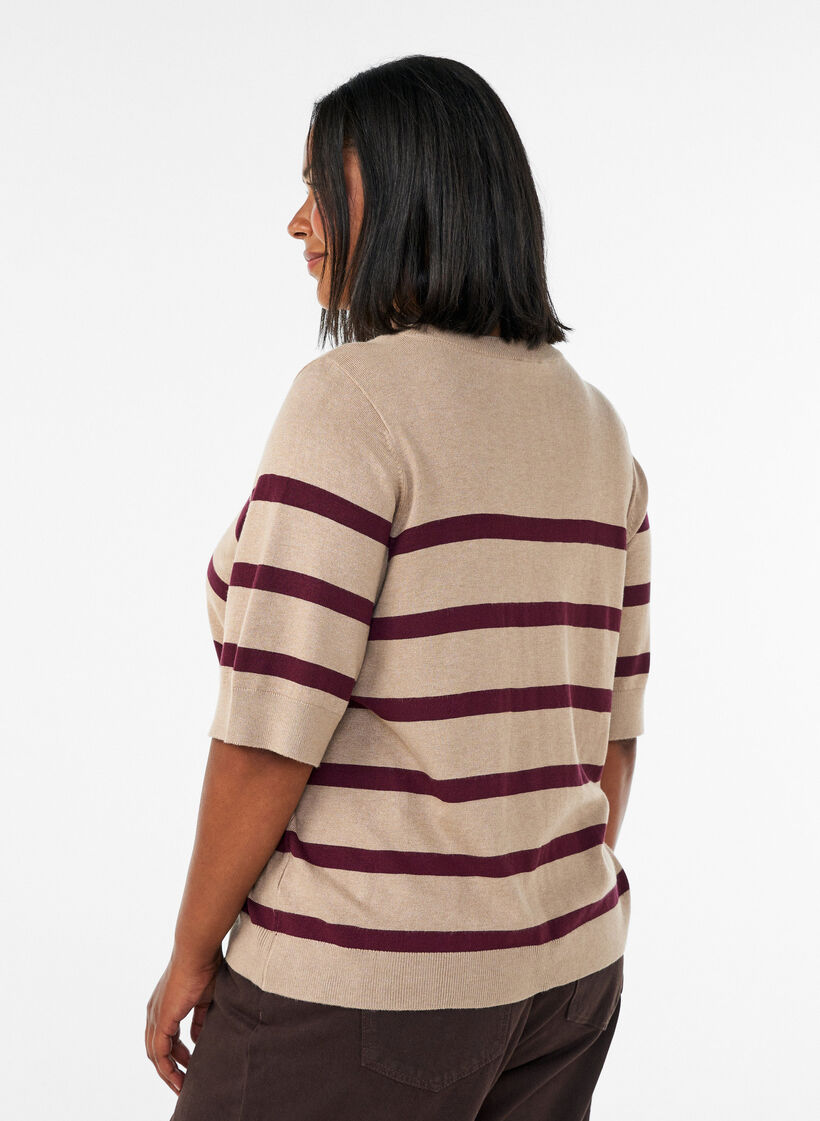 Stribet strikbluse med korte &aelig;rmer, Beige, Model image number 2