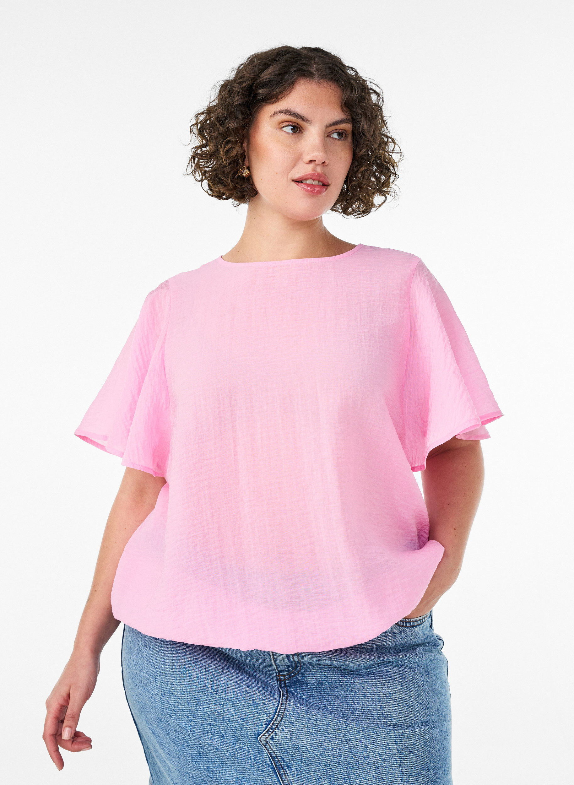 Bluse med ballonform og vinge&aelig;rmer, Lyser&oslash;d, Model