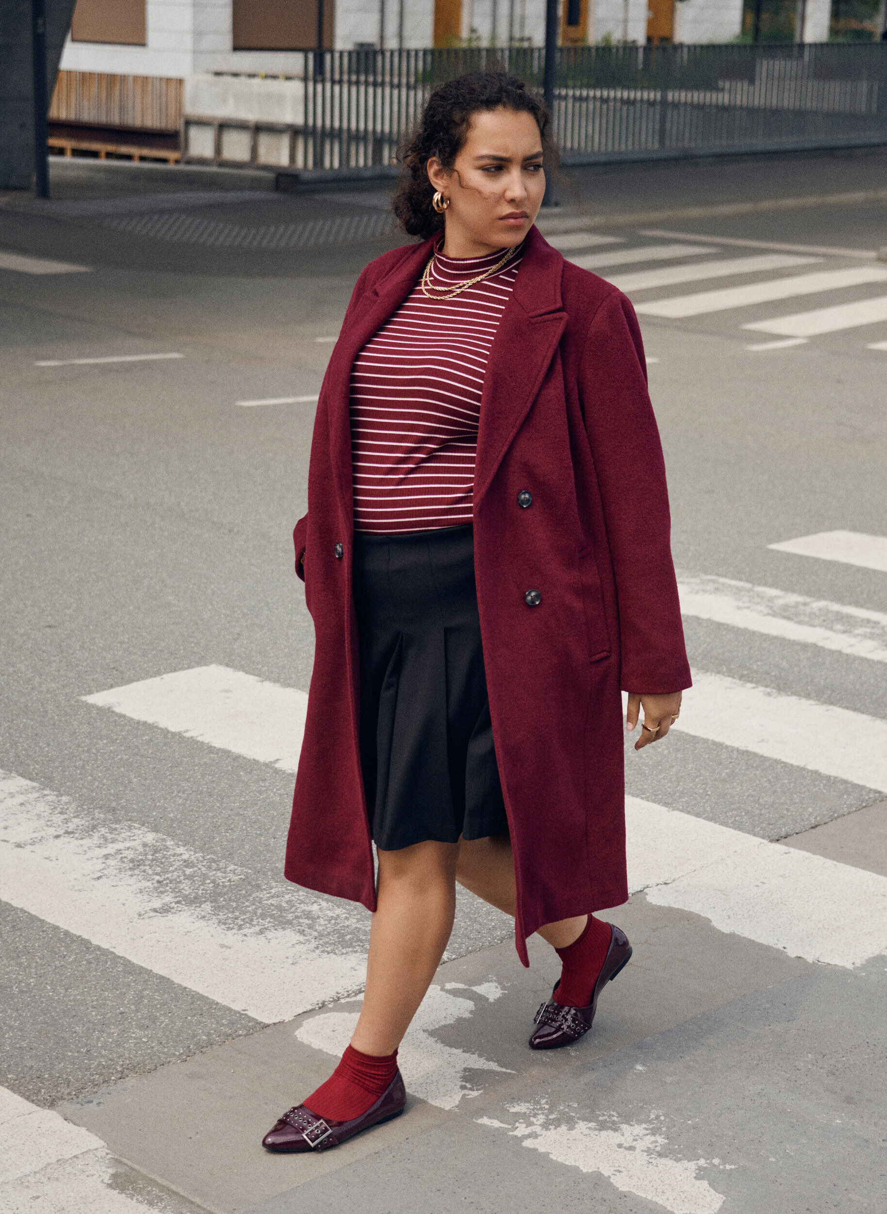 Zizzi Frakke i uldblanding med dobbeltradet knapper, R&oslash;d, Image image number 0