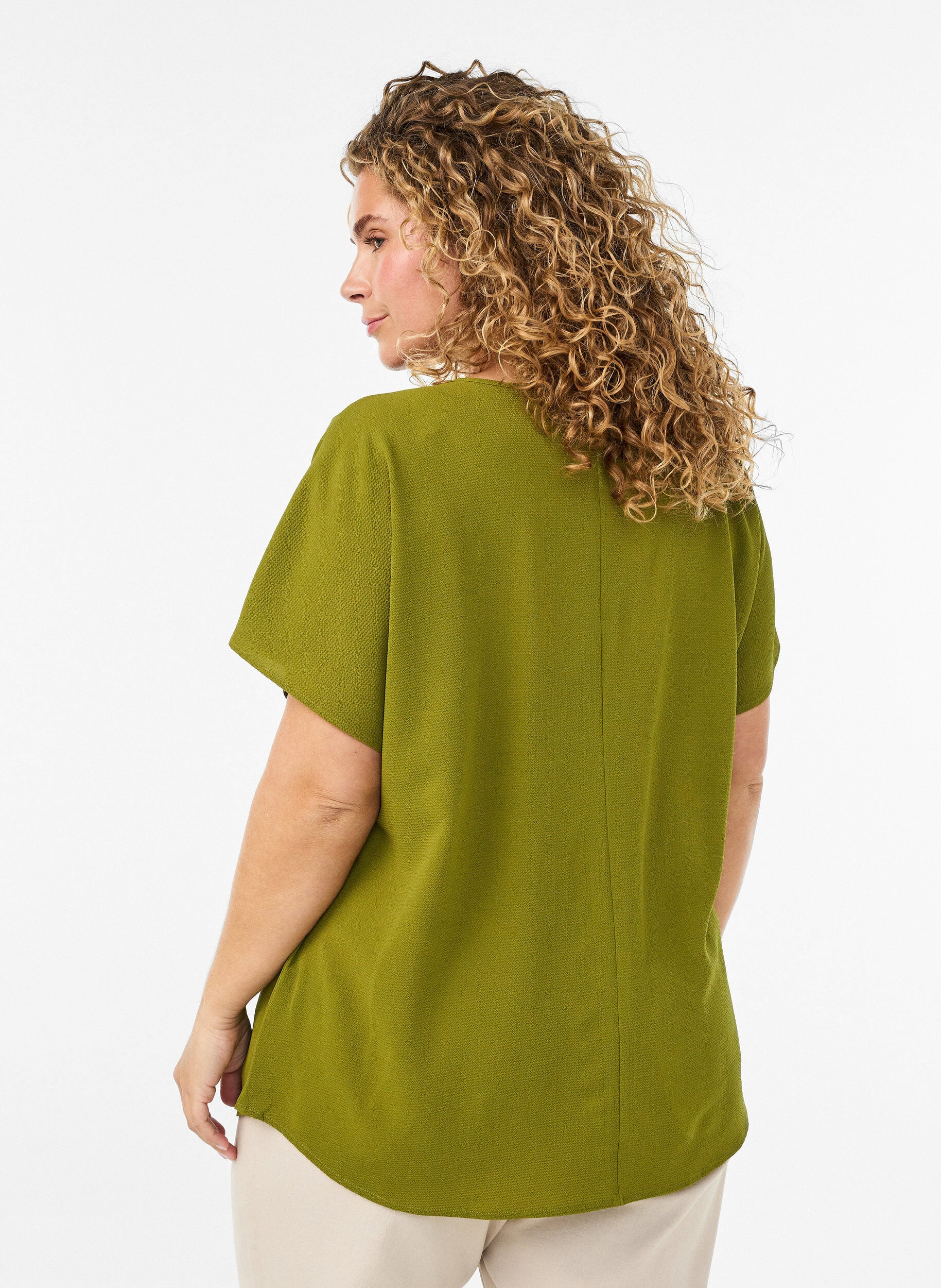 ZizziBluse med korte &aelig;rmer og rund halsudsk&aelig;ring , Gr&oslash;n, Model image number 2