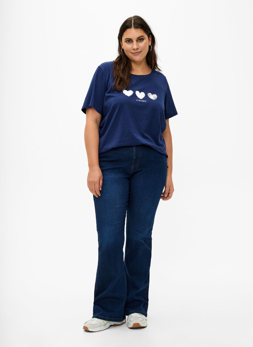 T-shirt i bomuld med print og rund hals , Medieval B.W. Hearts, Model image number 2