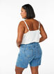Denim shorts med broderede blomster, Bl&aring;, Model image number 1