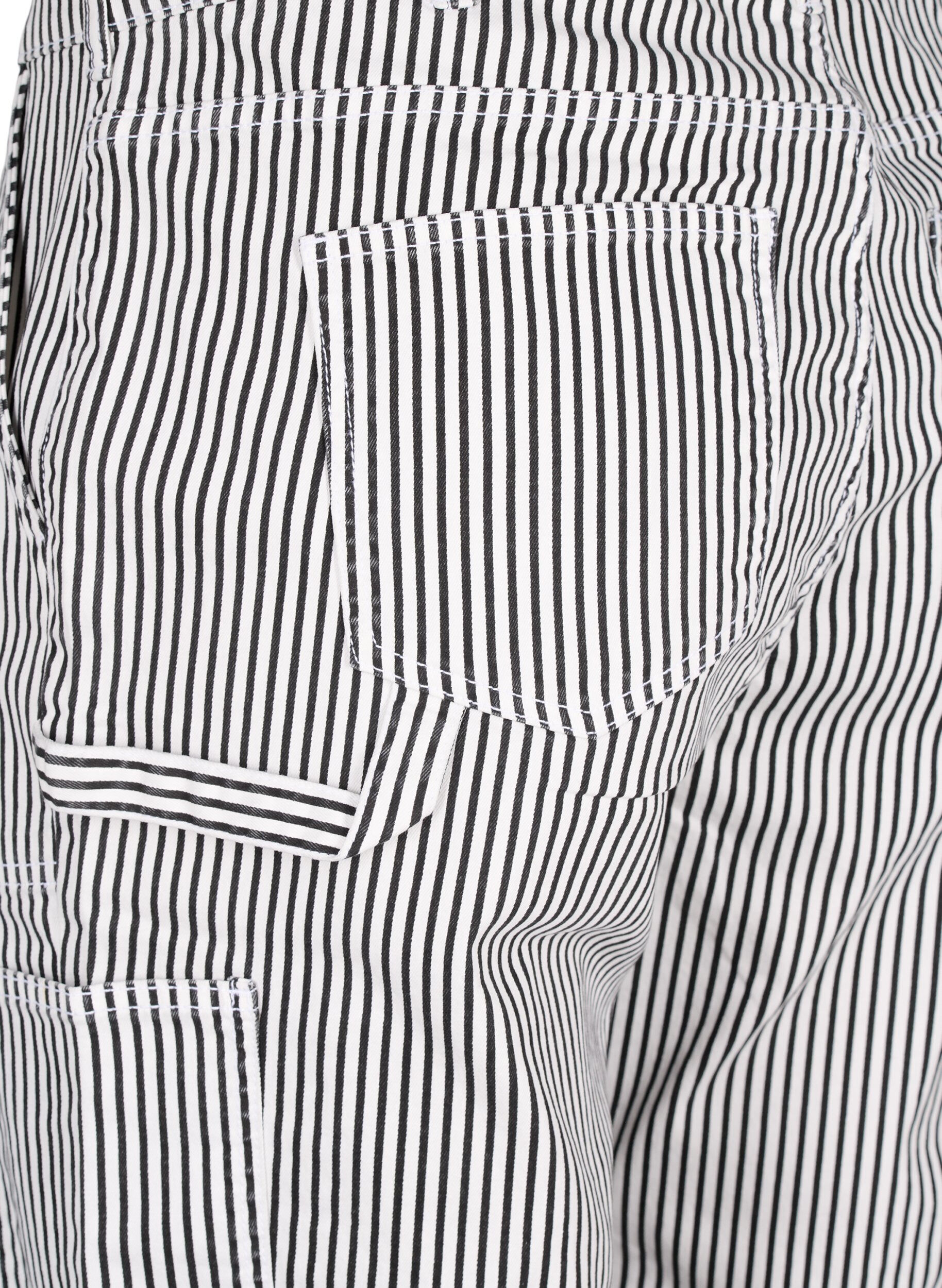 Zizzi Stribede cargo jeans med straight fit, Black White Stripe, Packshot image number 4