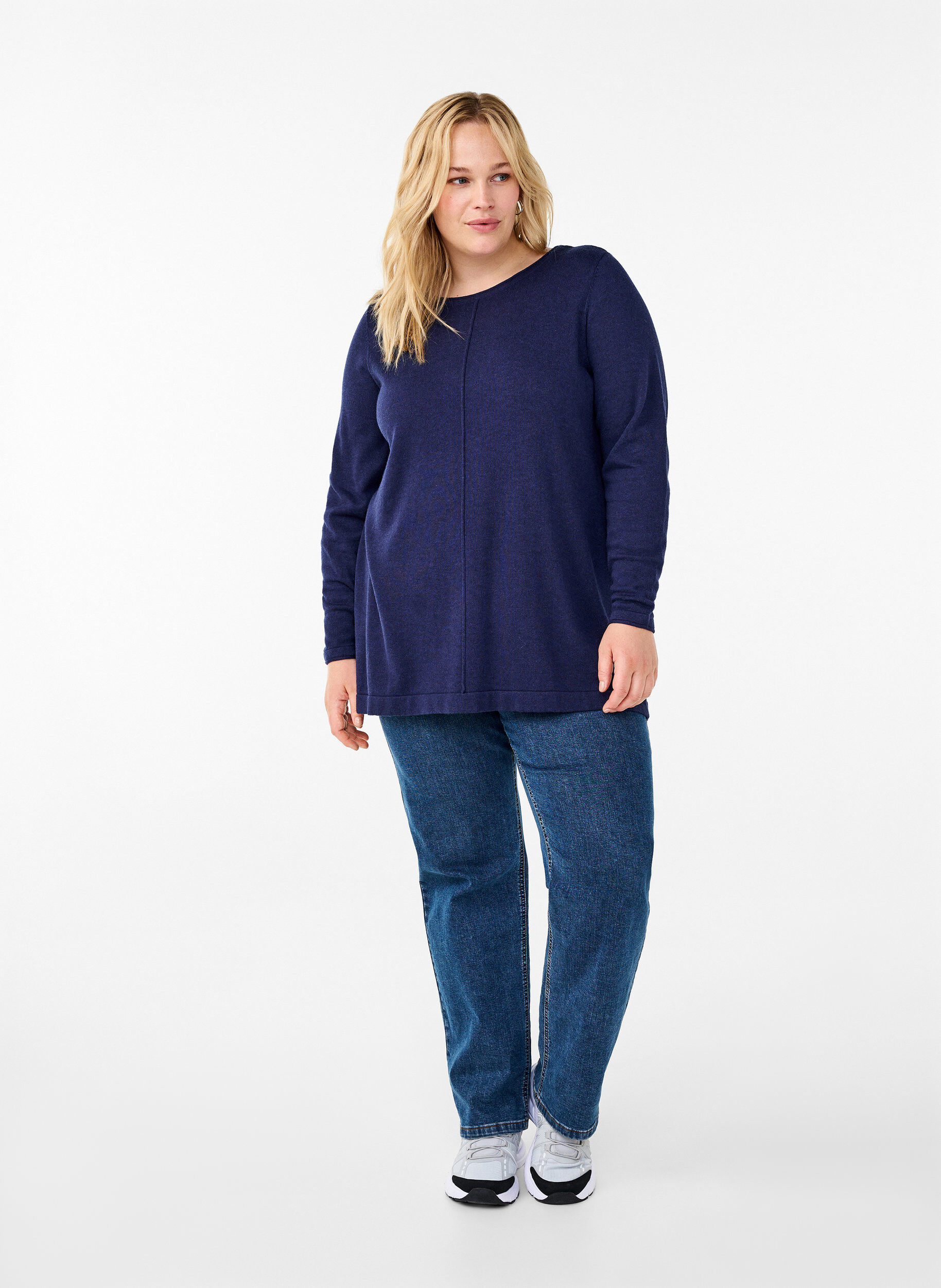 Zizzi Strikbluse i bomulds-viskosemix, Bl&aring;, Model image number 1