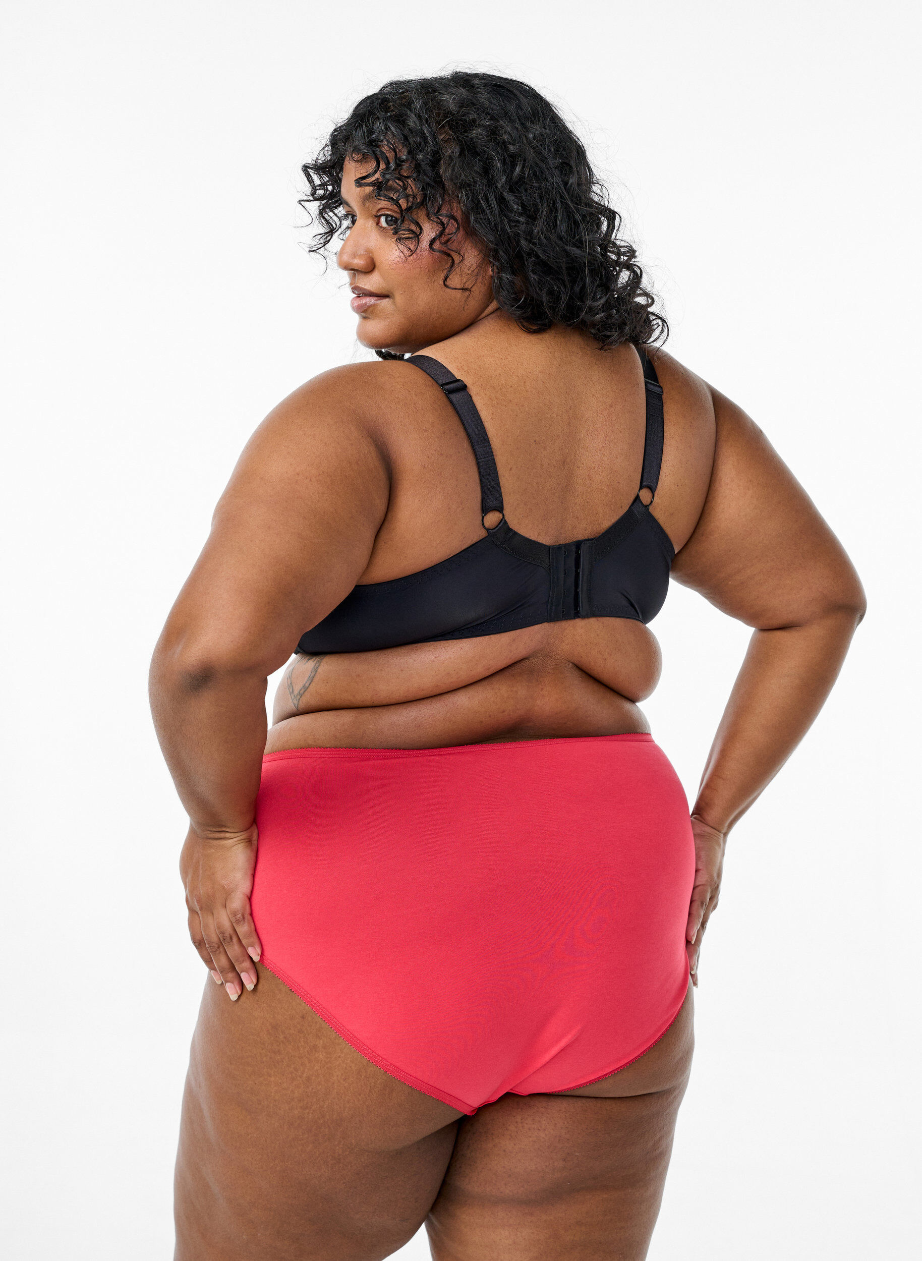 Zizzi 7-pak trusse med regul&aelig;r talje , Mixed colours, Model image number 1