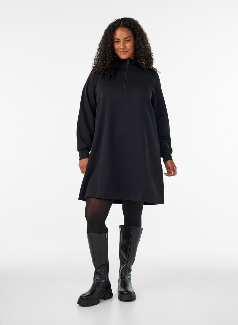 Sweatkjole med h&oslash;j ribkrave og lynl&aring;s , Sort, Model image number 1