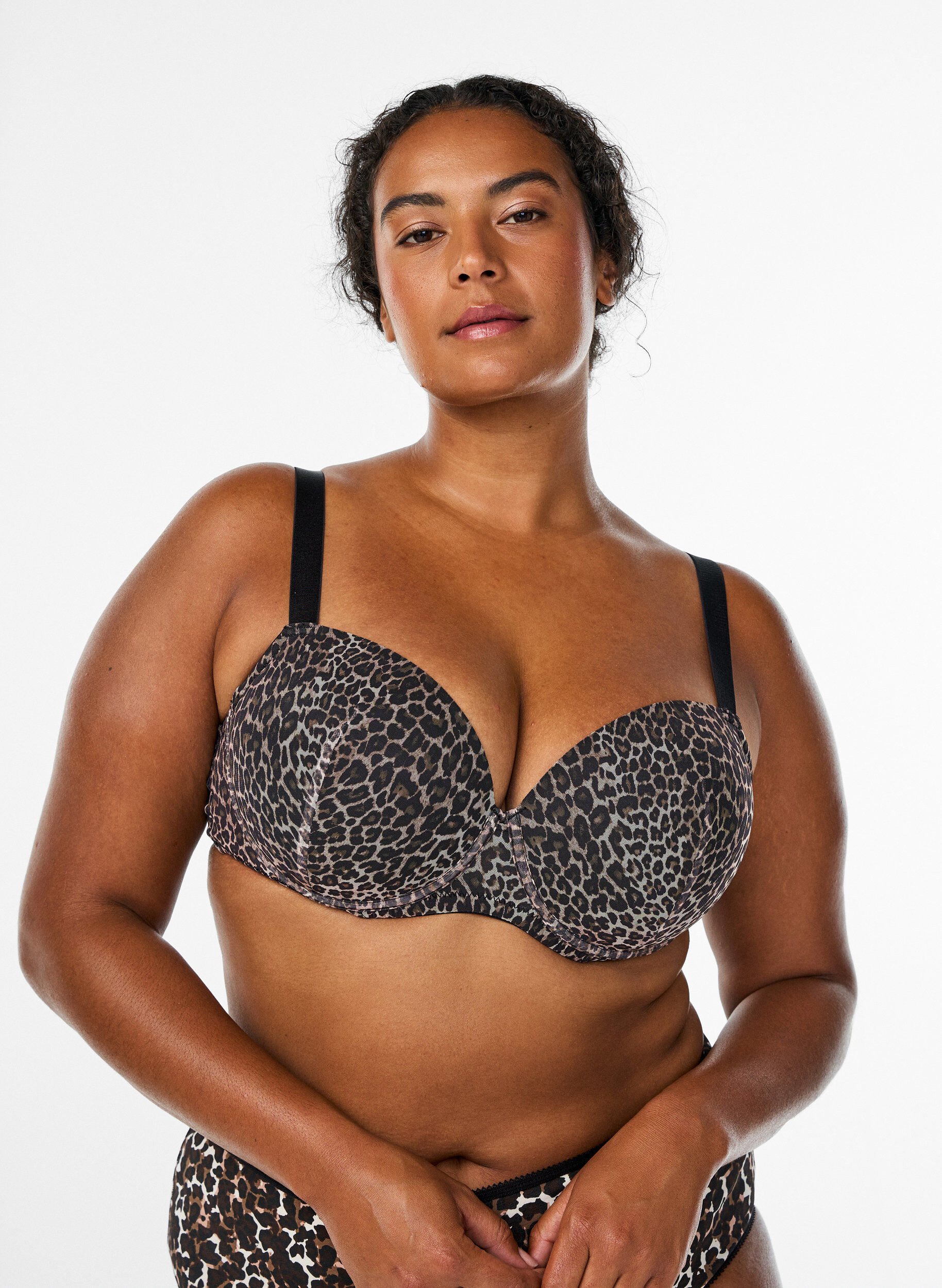 Formst&oslash;bt bh med leopardm&oslash;nstret mesh, Brun, Model