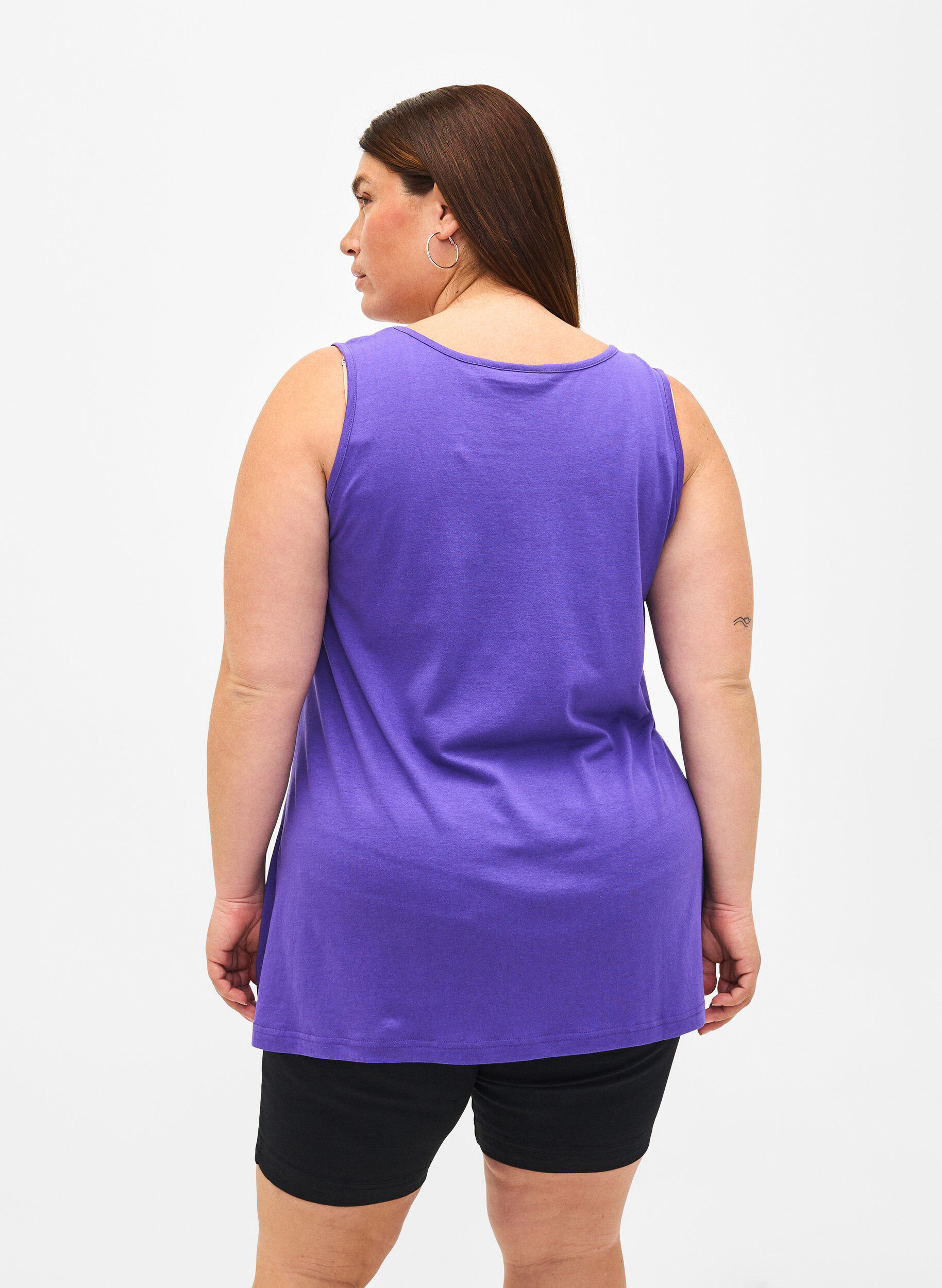 Zizzi Top med a-shape og rund hals, Ultra Violet, Model image number 1