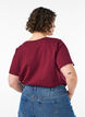 T-shirt i &oslash;kologisk bomuld med sporty tekstprint, R&oslash;d, Model image number 2