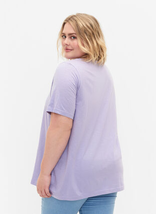 Bomulds t-shirt med blondebånd, Lavender, Model image number 1