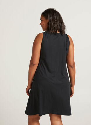 Ærmeløs bomulds kjole med a-shape, Black Solid, Model image number 1