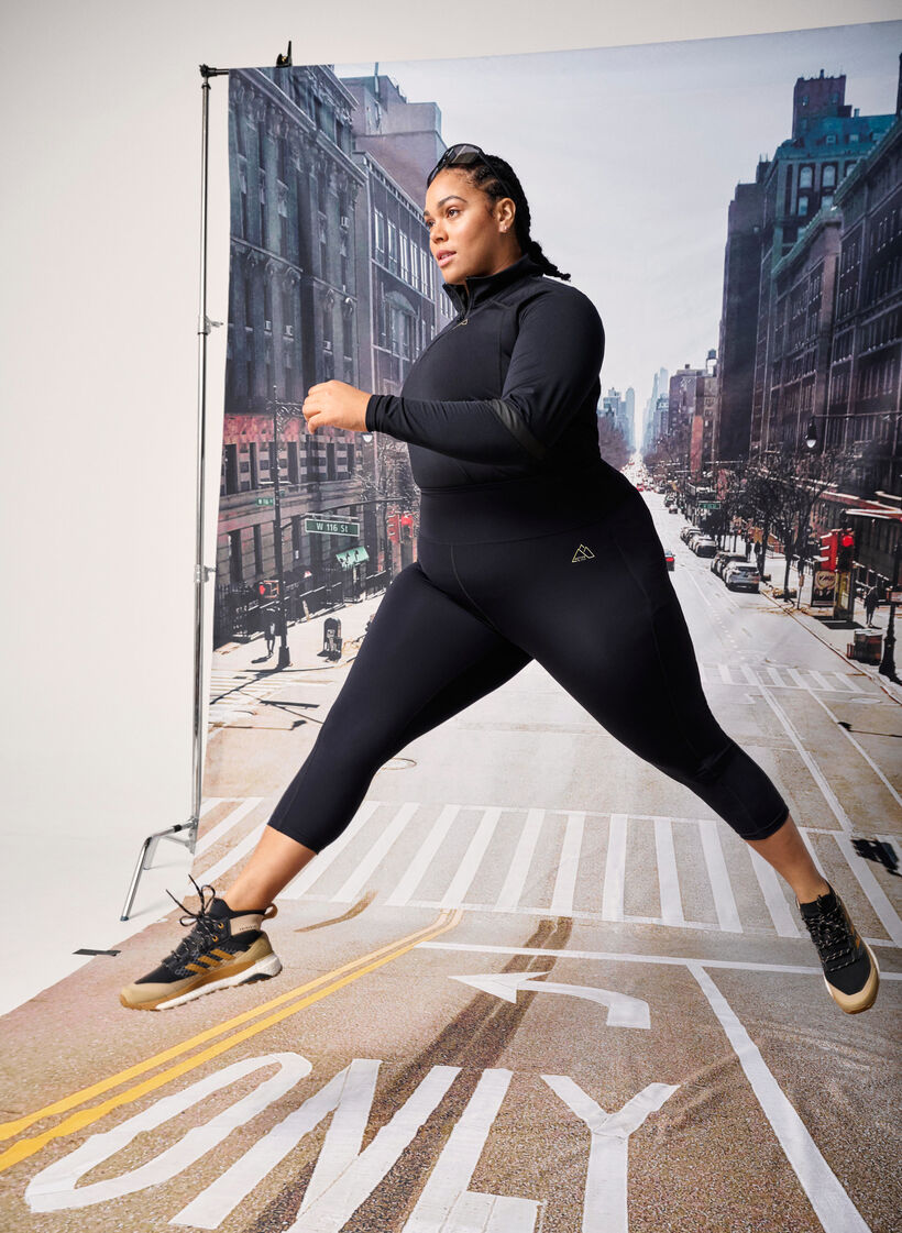 Baselayer bluse med lommer og mesh, Black, Image image number 0