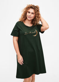 Kortærmet natkjole i økologisk bomuld , Scarab Enthusiast, Model