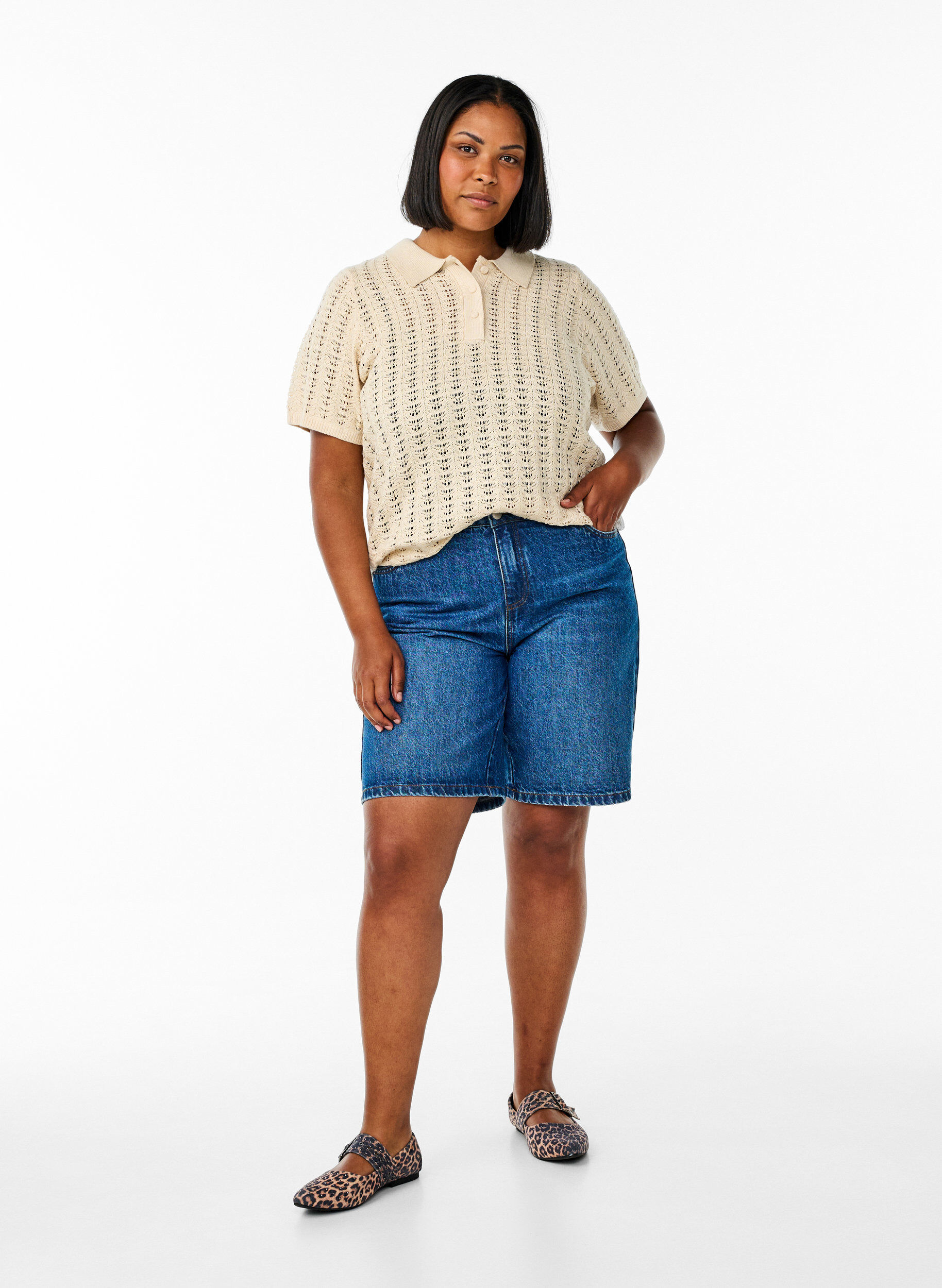 Zizzi Strikket poloshirt med hulm&oslash;nster, Beige, Model image number 1