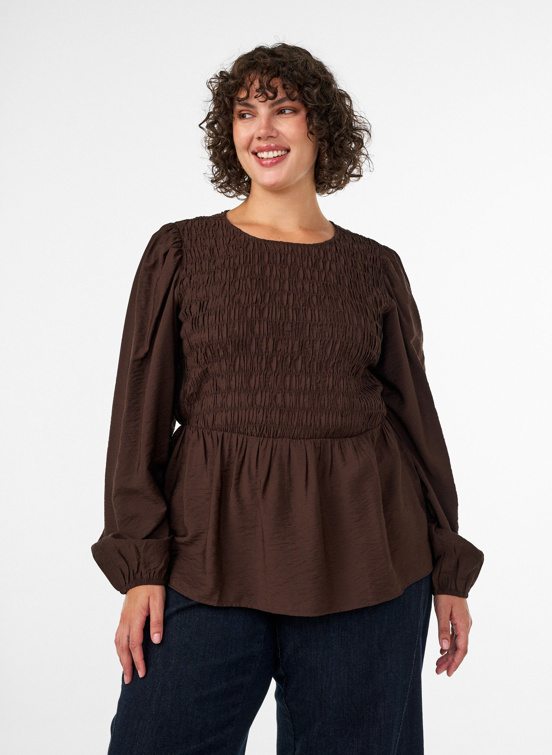 ZizziBluse med smock og lange &aelig;rmer, Brun, Model image number 0