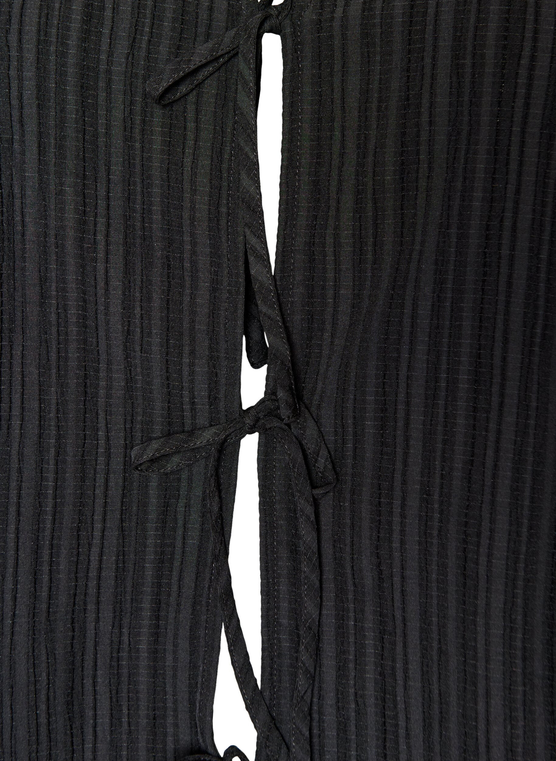 Zizzi&AElig;rmel&oslash;s bluse med struktur og sl&oslash;jfelukning, Sort, Packshot image number 2