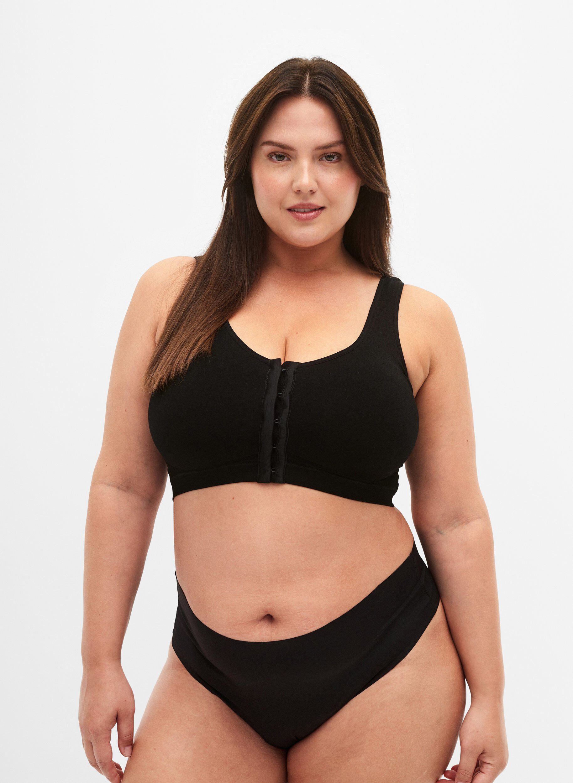 Zizzi Seamless bh med lukning foran, Black, Model image number 2