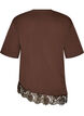 T-shirt med asymmetrisk blondekant, Brun, Packshot image number 1