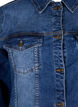 Kort denimjakke i bomuld, Blue denim, Packshot image number 2