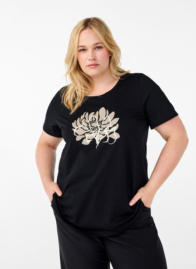 T-shirt med motiv, Black w. Flower, Model image number 0