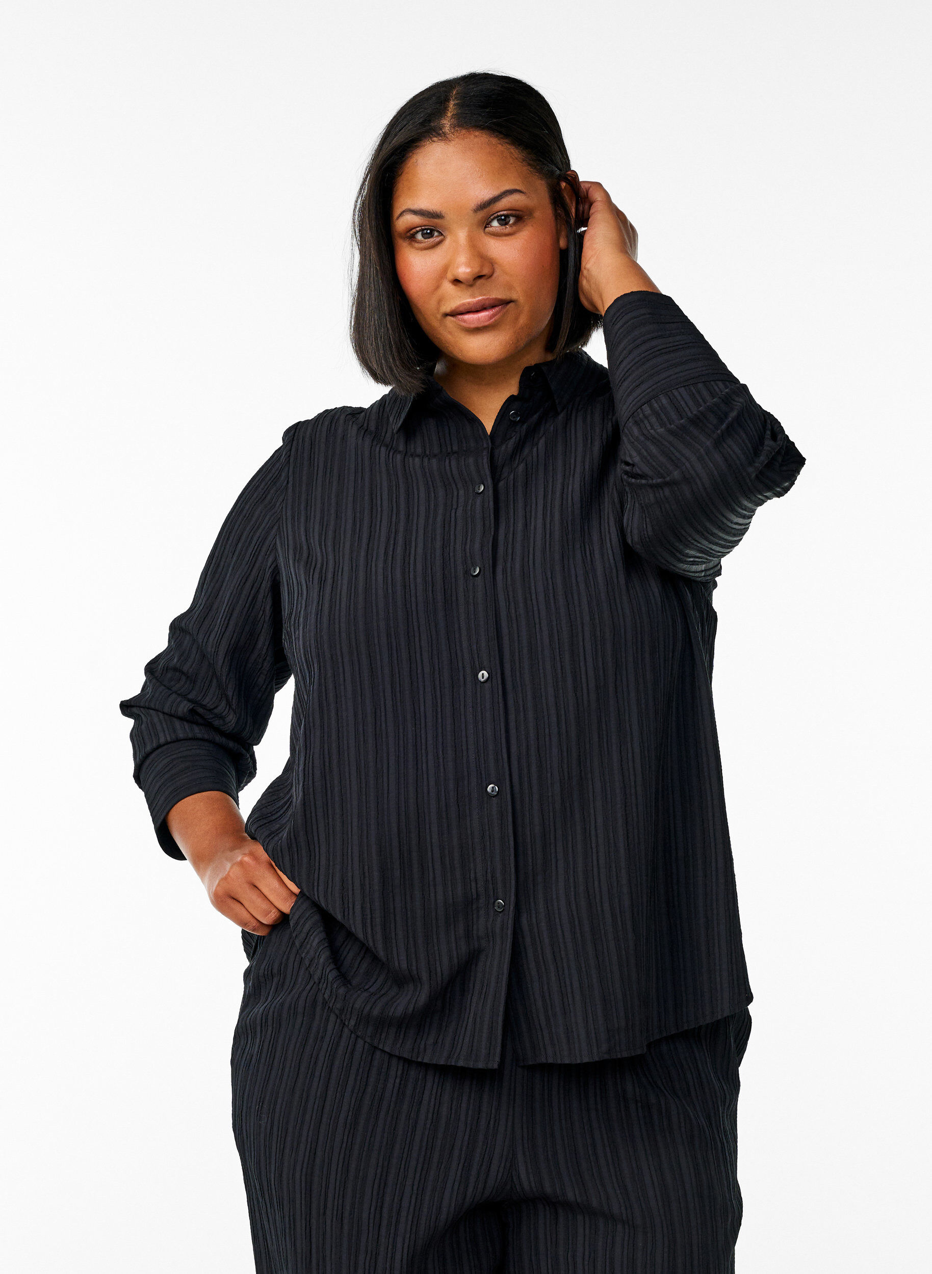 FLASH - Skjorte med struktur, Sort, Model