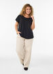 T-shirt i bomuld med crochetdetalje, Sort, Model image number 1