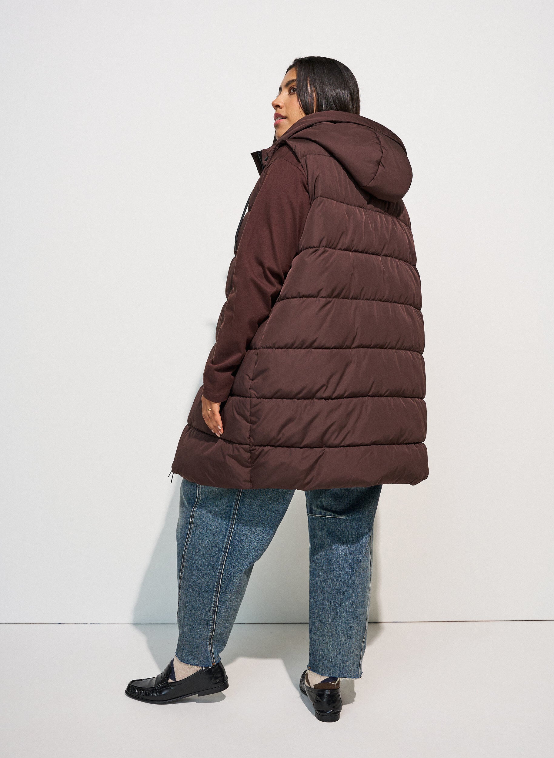 ZizziLang vest med h&aelig;tte og lommer, Brun, Model image number 1